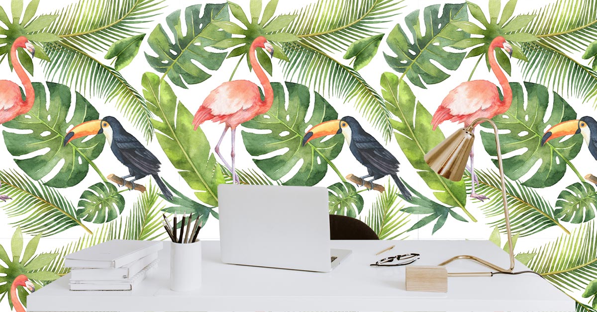 Wallpaper with jungle patterns