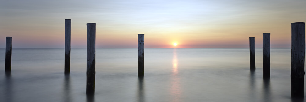 Photo Wallpaper with Wooden Pole Heads Photo Wallpaper with Wooden Pole Heads