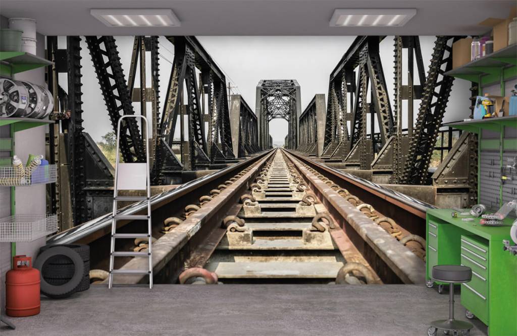 Elements - Metal railway bridge - Garage 1