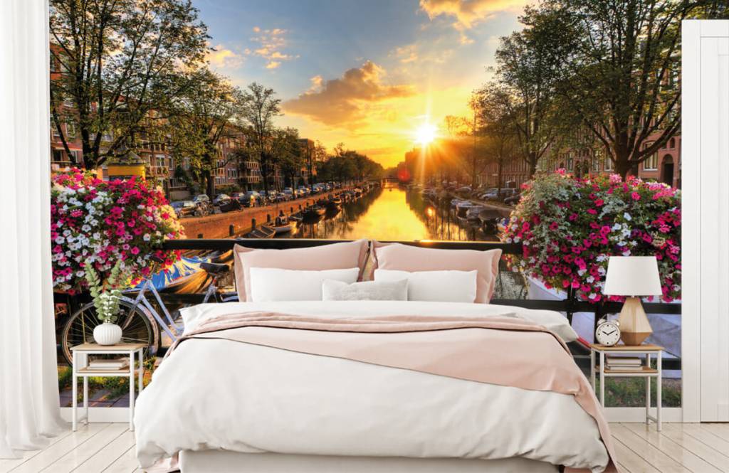 Cities wallpaper - Cycling on a bridge with flowers - Bedroom 2