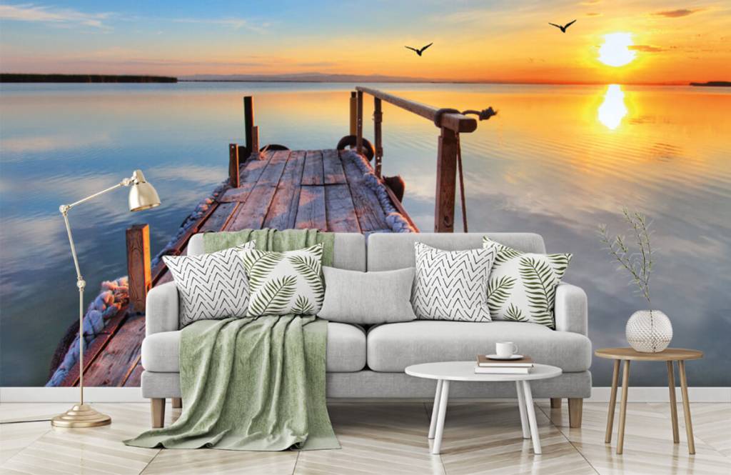 Lakes and Waters - Birds above the sea - Bedroom 8
