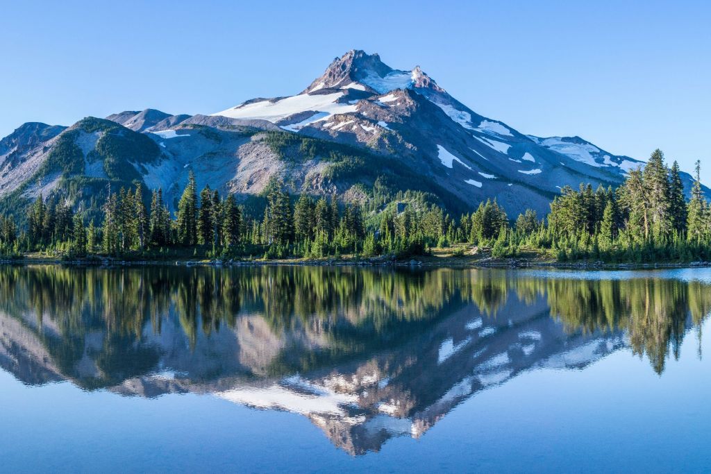 Photo wallpaper mountains of snow