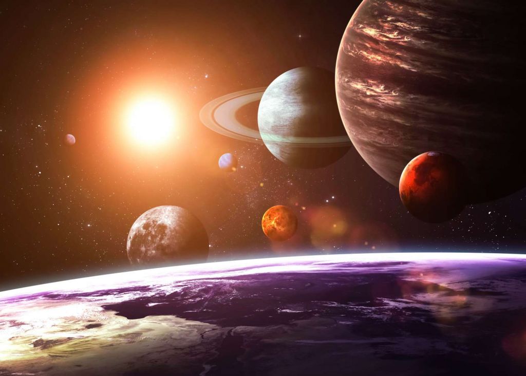 De planeten om de aarde