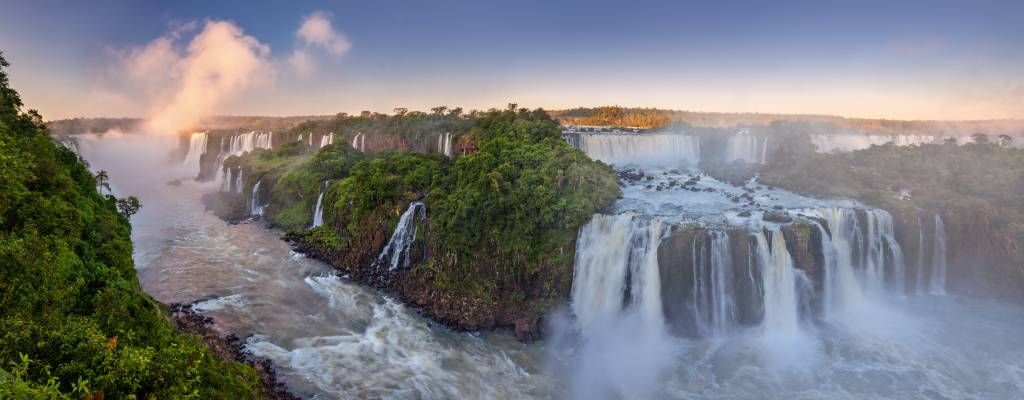 The amazing waterfalls of Iguazu