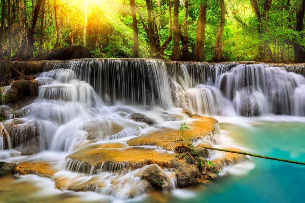 Hemelse waterval in Thailand