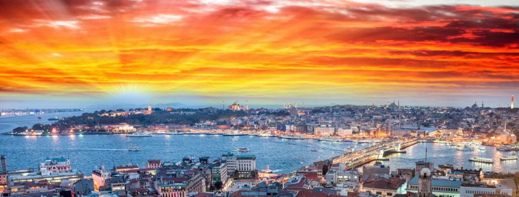 Istanbul onder een bijzondere hemel