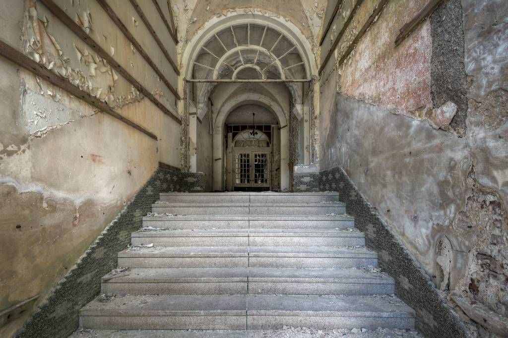 Stairwell sanatorium