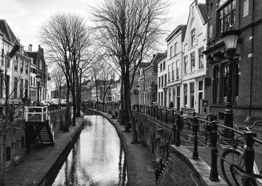 Utrechtse gracht in zwart-wit