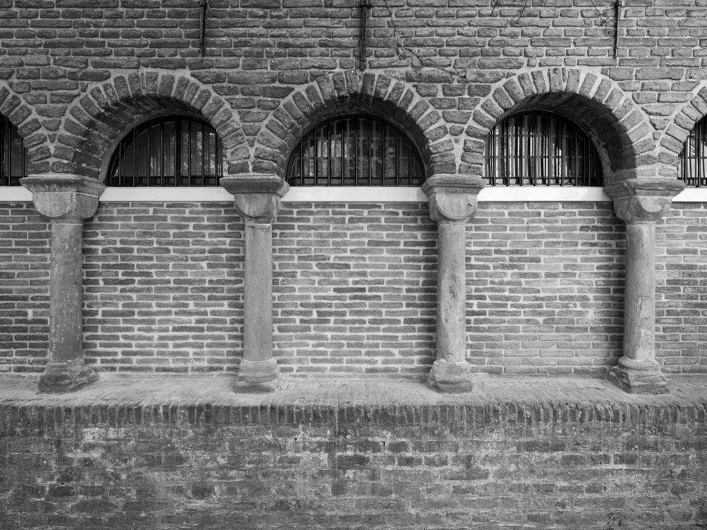 Wall with arches