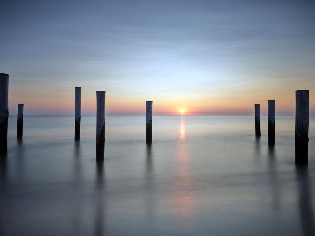 Beach poles