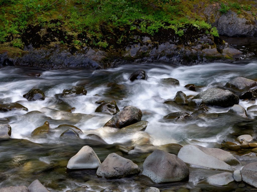 River with boulders 
