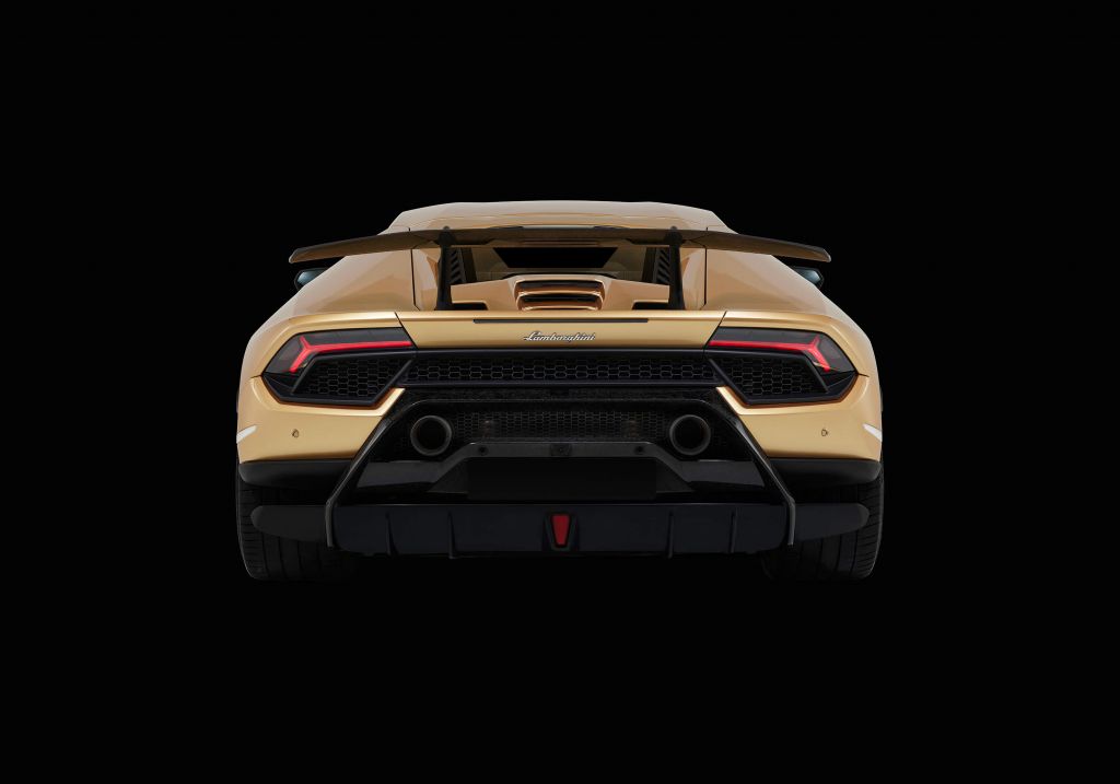 Lamborghini Huracán - Rear view, black