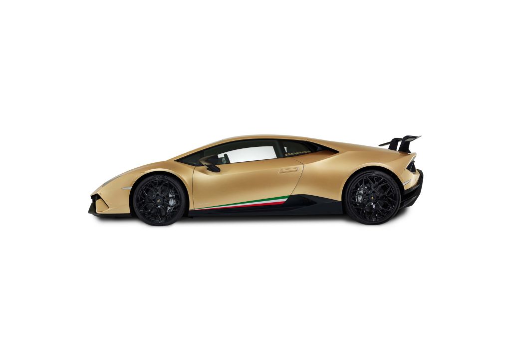 Lamborghini Huracán - Side, white