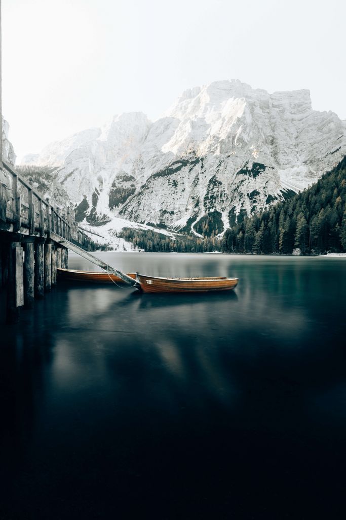 A frozen Lago di Braises