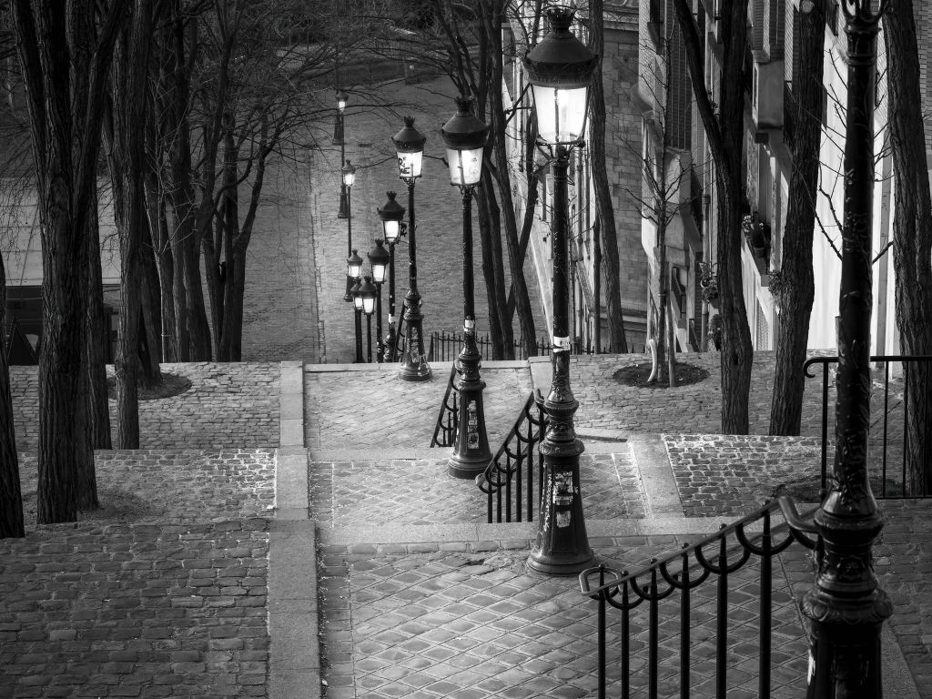 Quiet evening in Montmartre