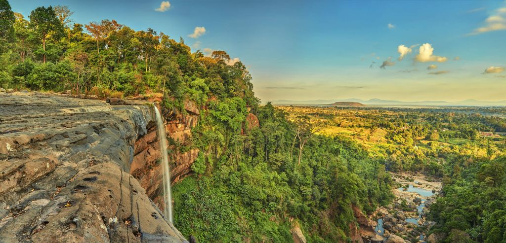 Waterfall at a cliff