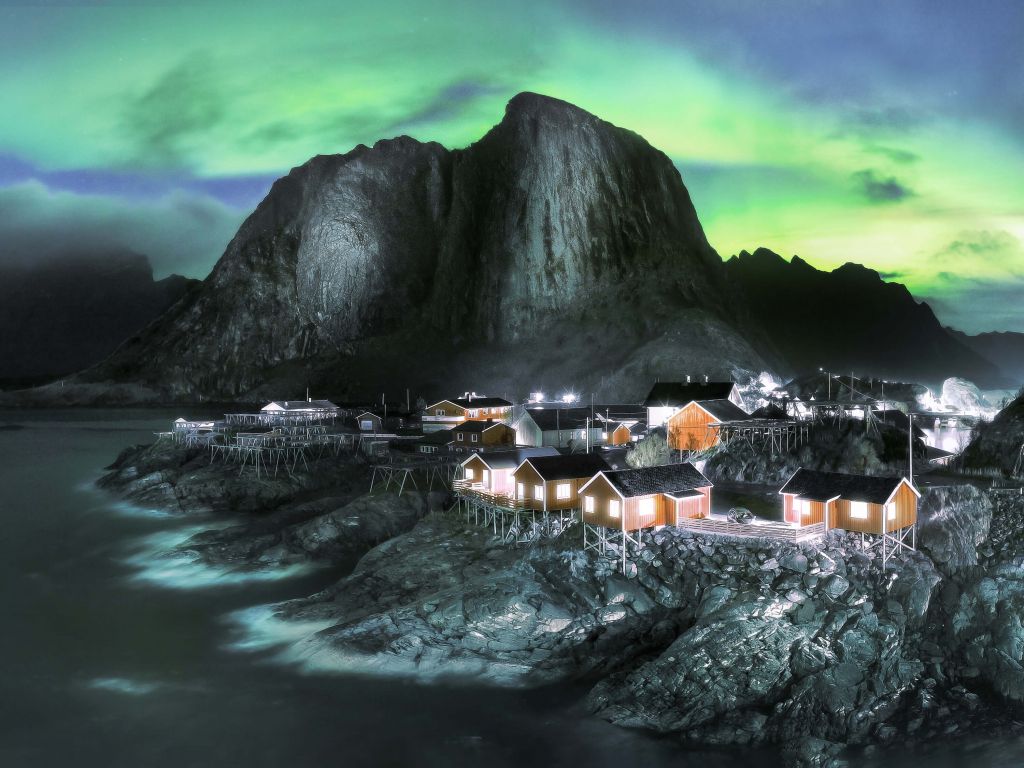 Northern lights above Hamnøy