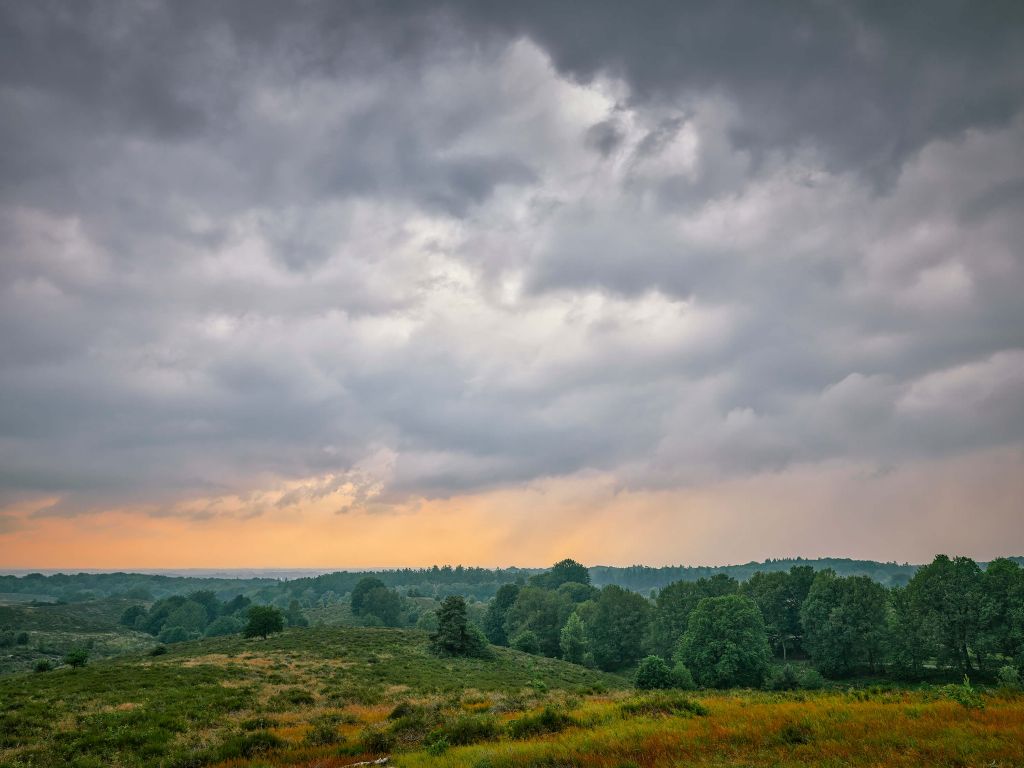 Threatening clouds