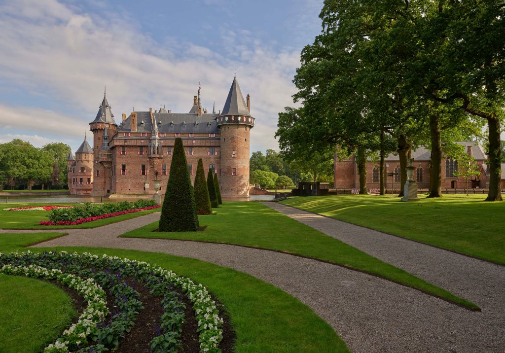 Castle de Haar park