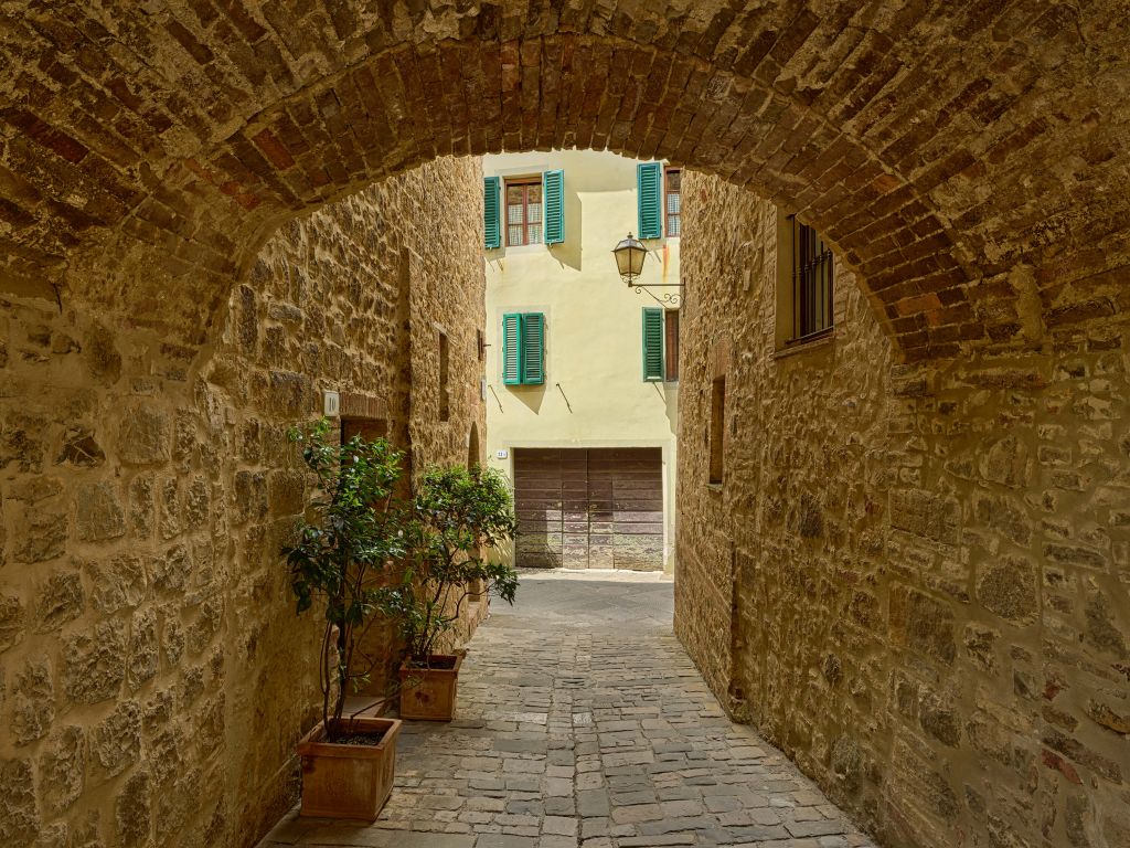 Italian alley