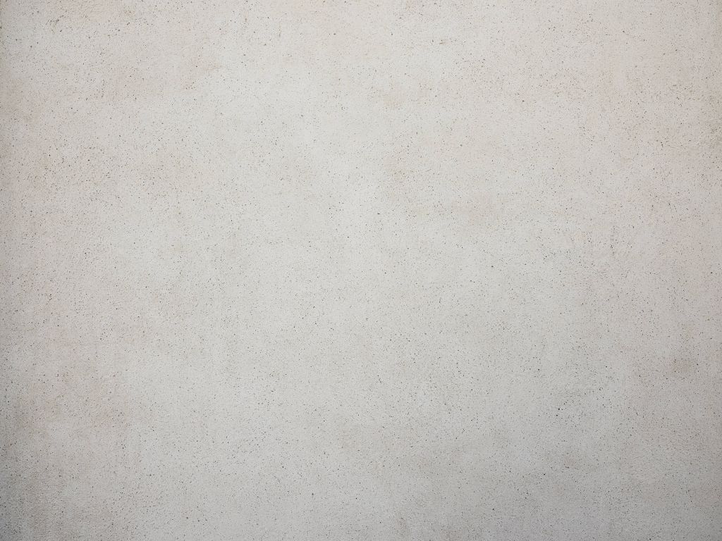 Concrete structure with fine stones