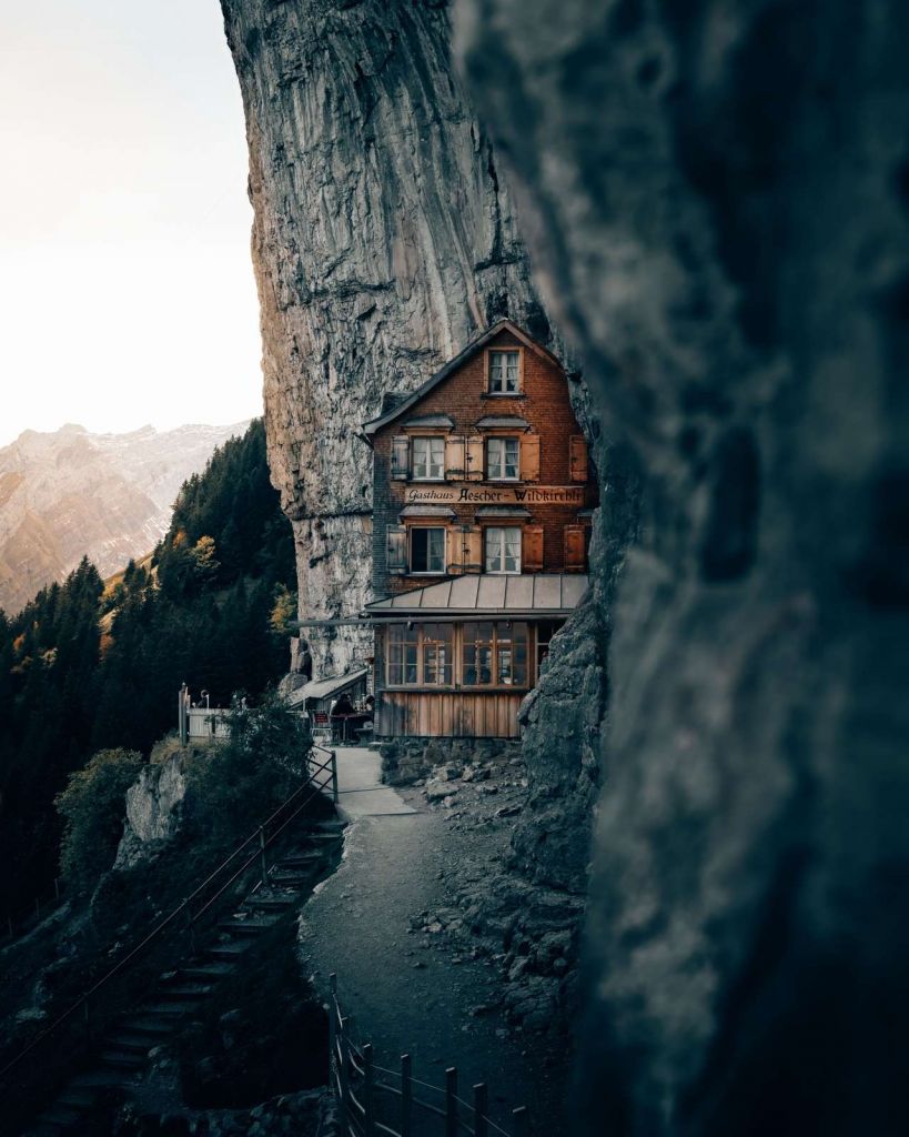 Mountain hut in the Alps
