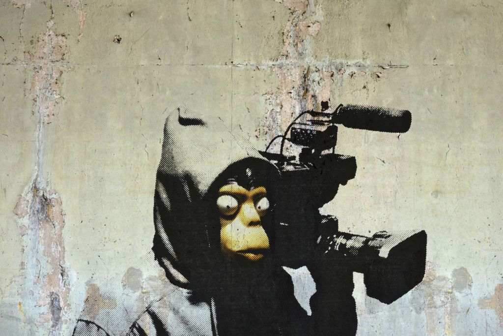 Banksy - ETTGS monkey, raw concrete