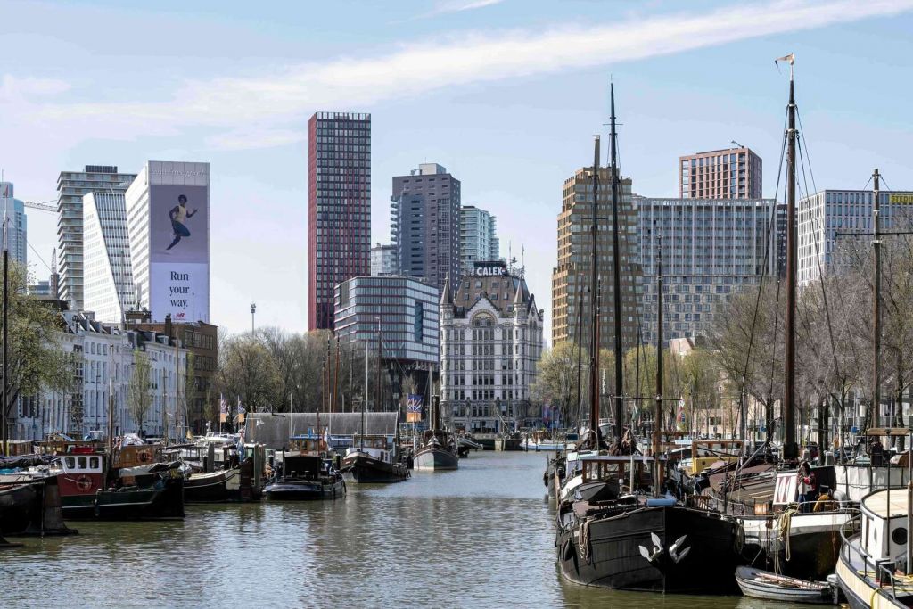 Historical Ships and the Modern Skyline