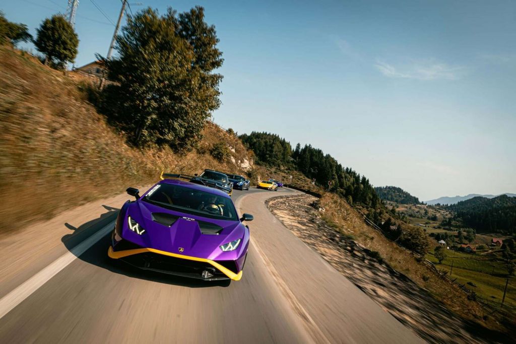 Supercar convoy through the mountains