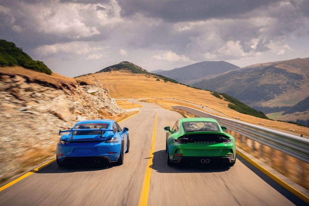 Race to the horizon