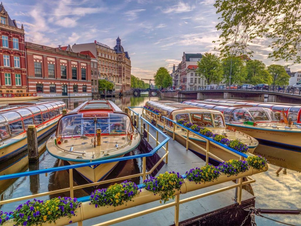 Sightseeing boats along the city canal