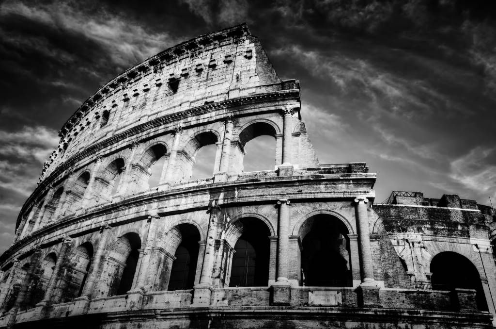 Black and white wallpaper - Colosseum in Rome - Teenage room