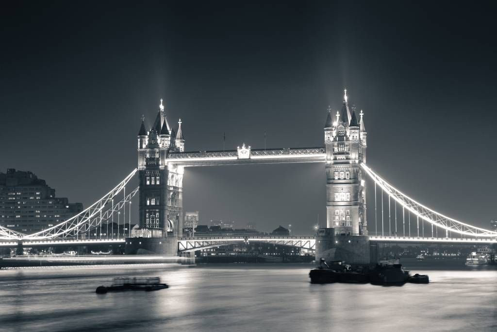 Black and white wallpaper - Tower Bridge - Teenage room Black and white wallpaper - Tower Bridge - Teenage room
