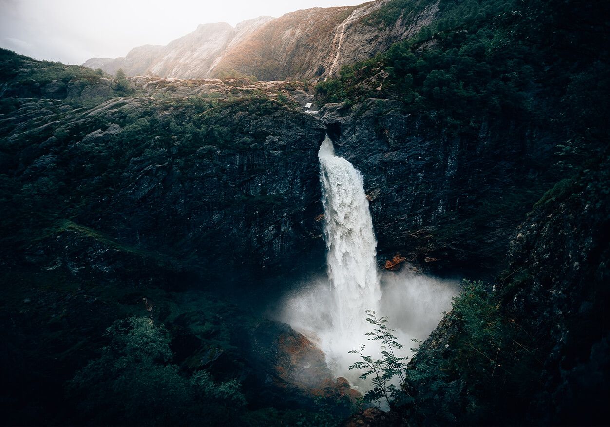Wallpaper Impressive waterfall