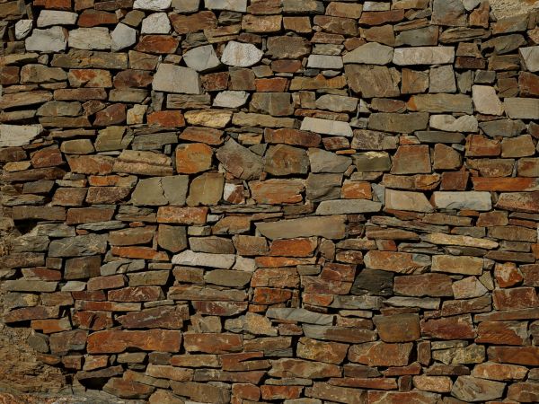 Wall with uneven bricks