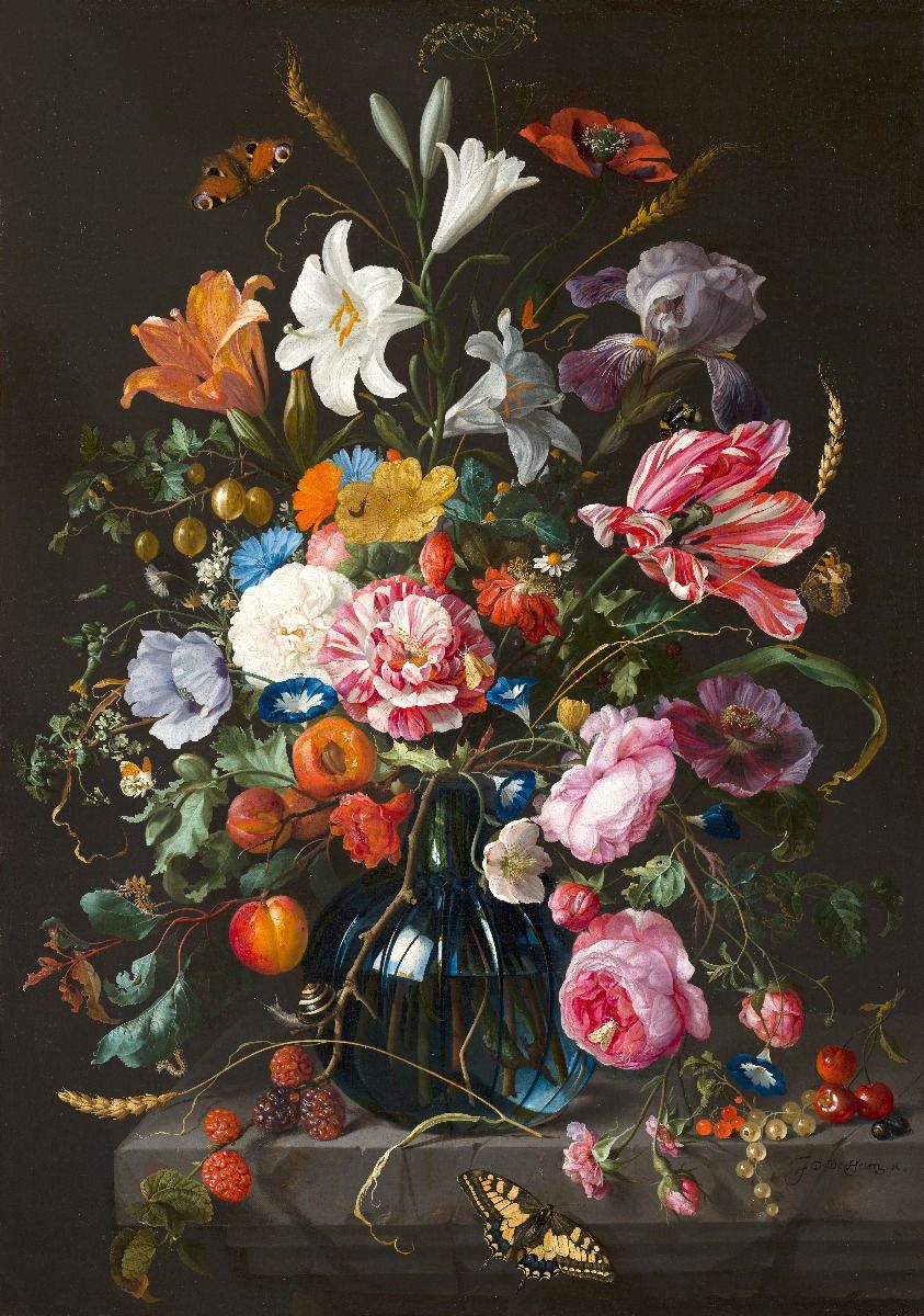 Vase with flowers