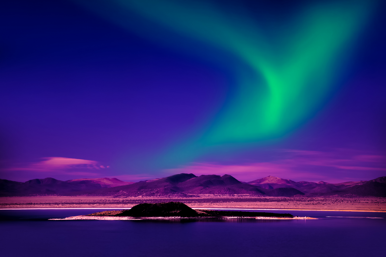 Noorderlicht met roze effect