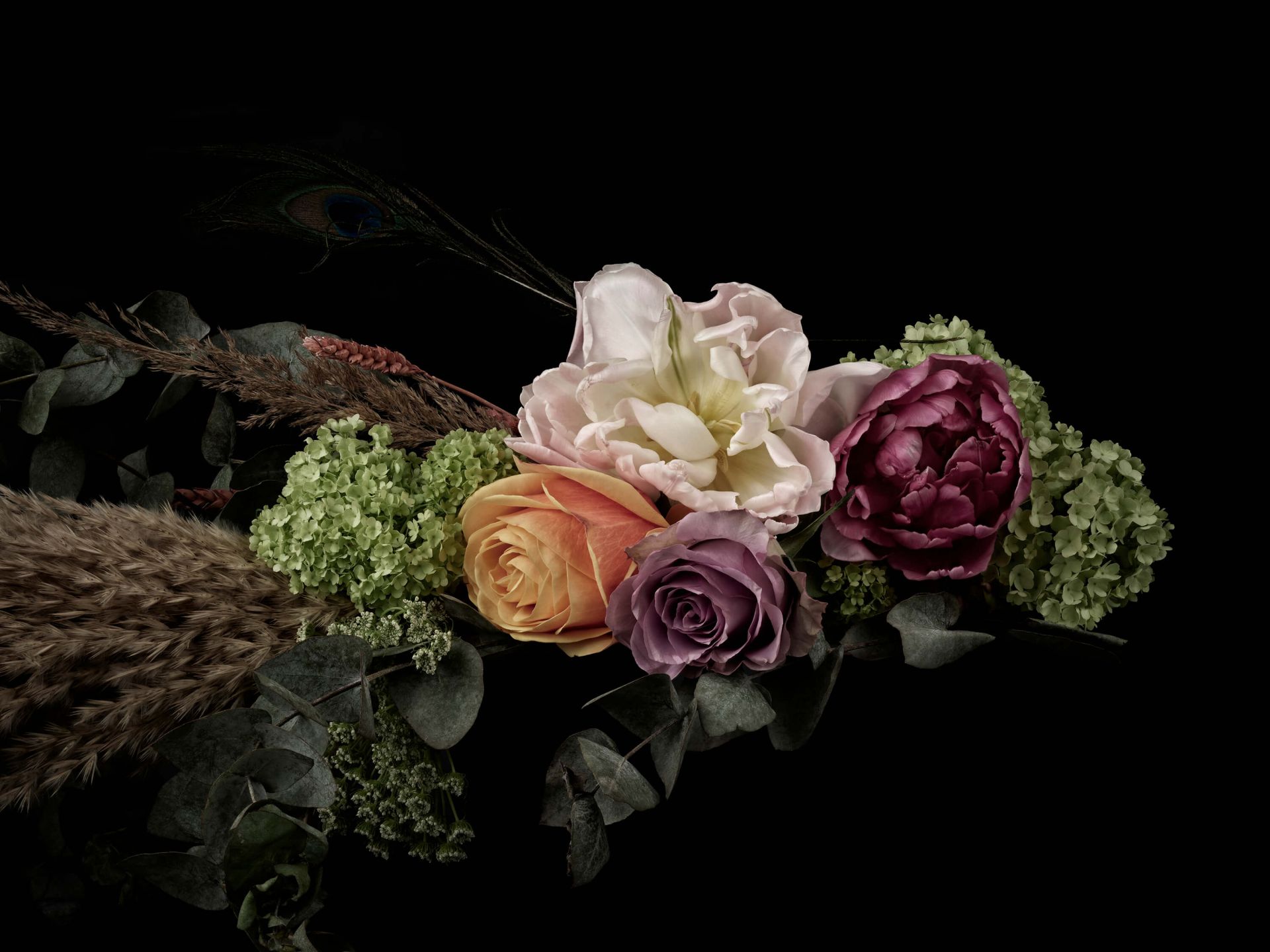Peacock feather flower bouquet main product photo