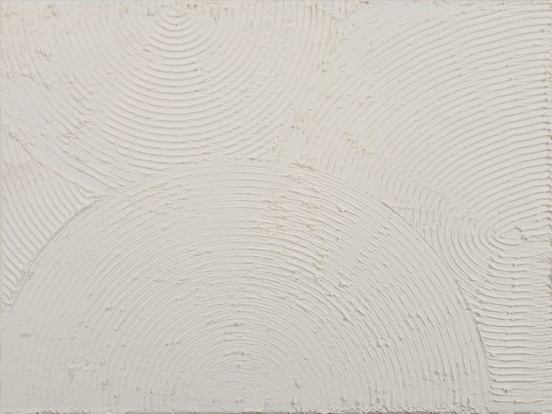 Zen circles in off white