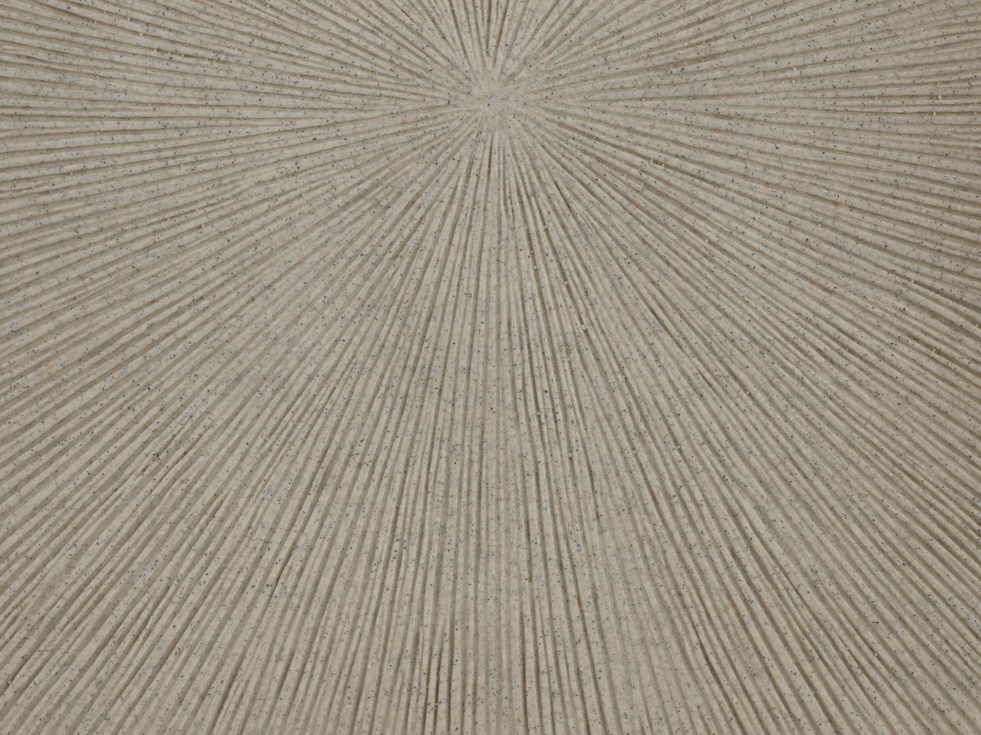 Structure with lines in sand color main product photo