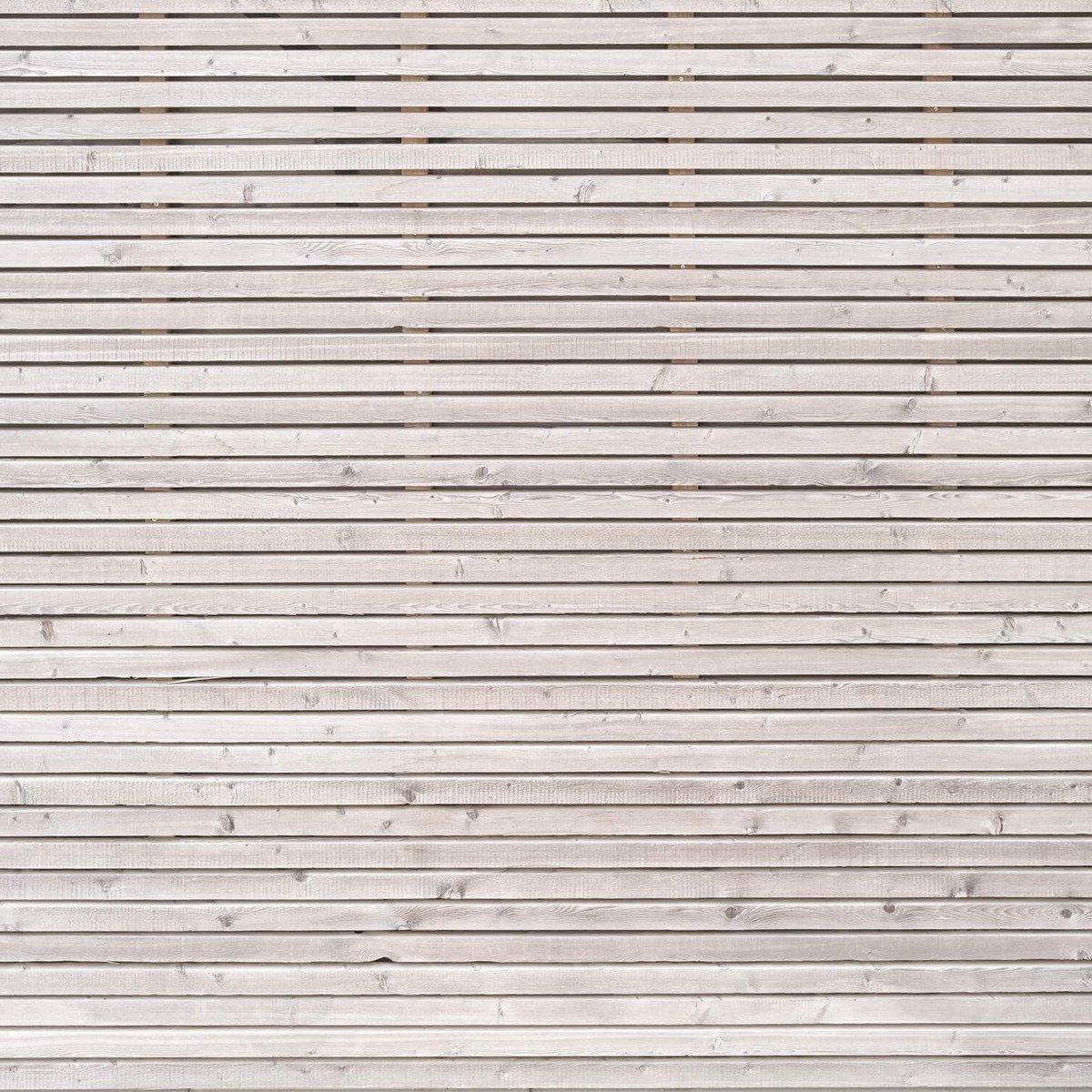 Horizontal planks
