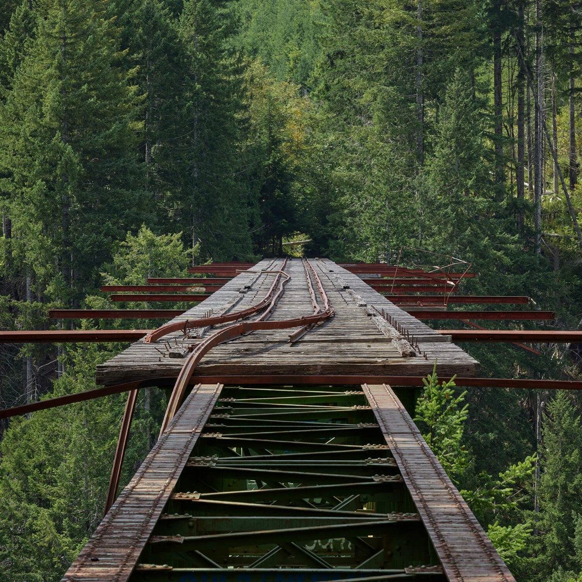 Vieux pont ferroviaire