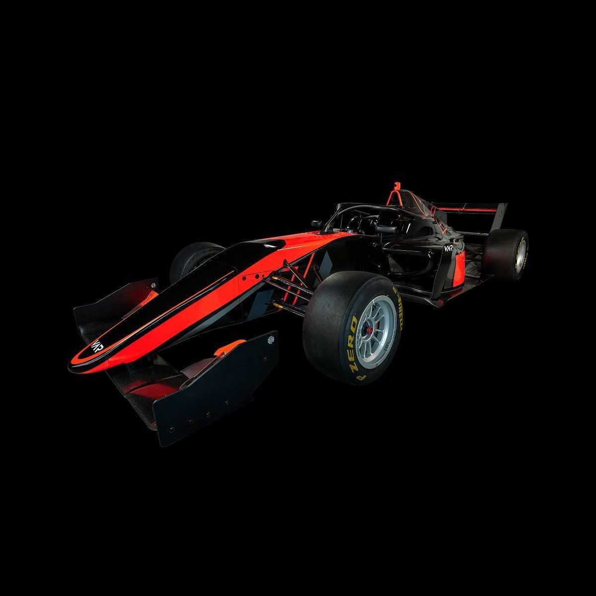 Formula 3 - Left front view - dark