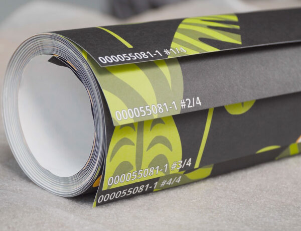 Preparations for applying photo wallpaper