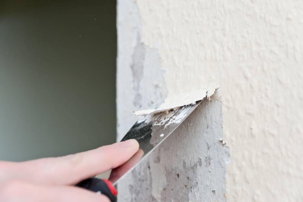 Removing wallpaper