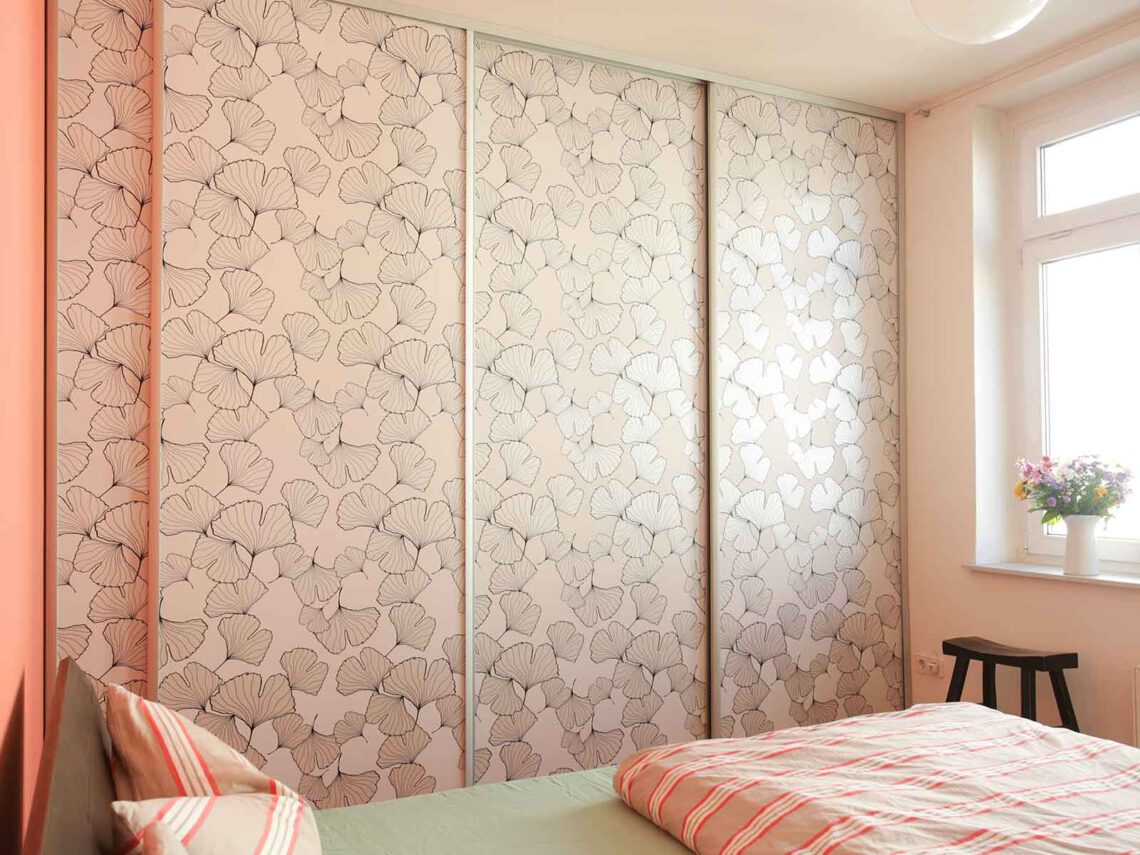 Get creative with wallpaper